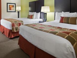Best Western Plus Гантерсвілл Номер фото